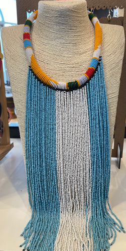 Maasai Necklace White and Turquoise